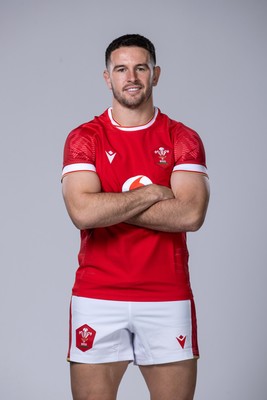 281024 - WRU Wales Rugby Squad Headshots - Owen Watkin