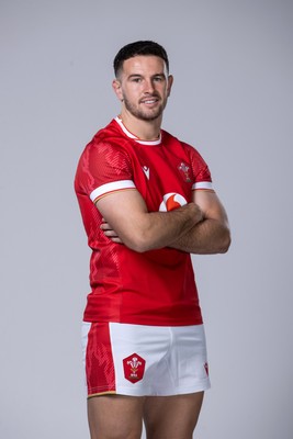 281024 - WRU Wales Rugby Squad Headshots - Owen Watkin