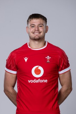 281024 - WRU Wales Rugby Squad Headshots - Taine Plumtree