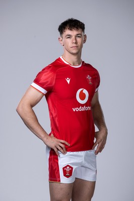 281024 - WRU Wales Rugby Squad Headshots - Tom Rogers