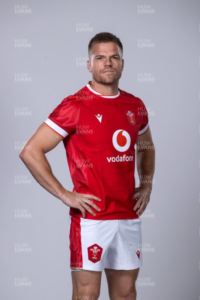 281024 - WRU Wales Rugby Squad Headshots - Gareth Anscombe