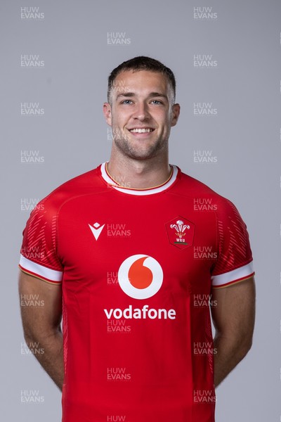 281024 - WRU Wales Rugby Squad Headshots - Max Llewellyn