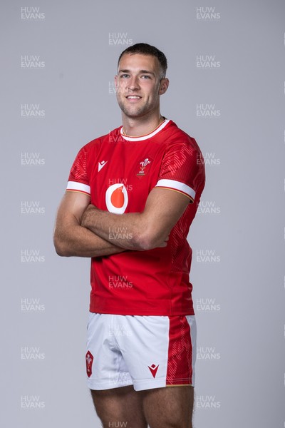 281024 - WRU Wales Rugby Squad Headshots - Max Llewellyn