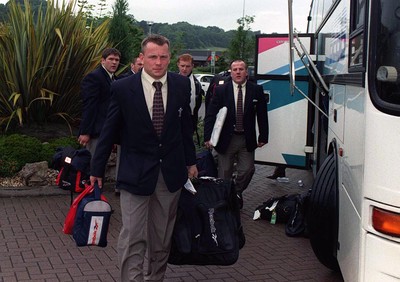 290698 - Wales Rugby team arrive home -  Kingsley Jones