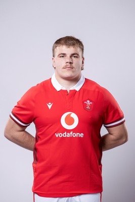 220124 - Wales Rugby Headshots for Guinness 6 Nations 2024 - Archie Griffin