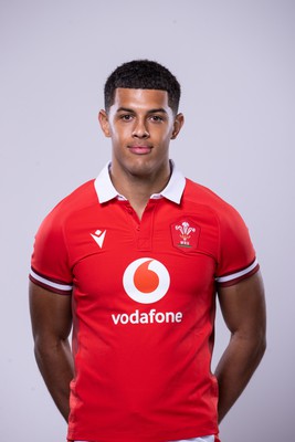 220124 - Wales Rugby Headshots for Guinness 6 Nations 2024 - Rio Dyer