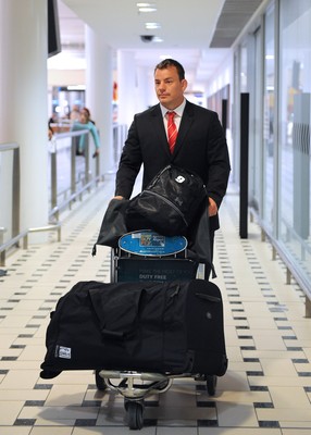 Wales Rugby Arrival in Australia 050612