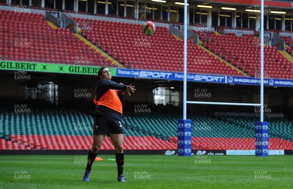 010213 - Wales Rugby Captains Run -George North during training