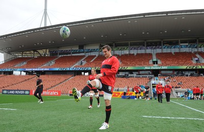 01.10.11 - Wales Rugby Captains Run - Sam Warburton during training. 