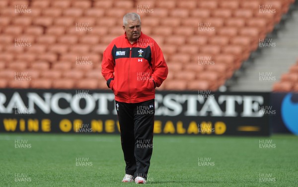 01.10.11 - Wales Rugby Captains Run - Head coach Warren Gatland during training. 