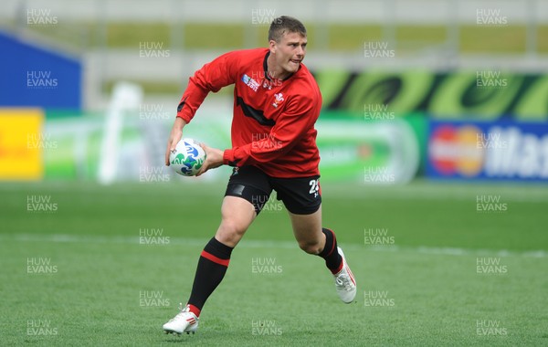 01.10.11 - Wales Rugby Captains Run - Scott Williams during training. 