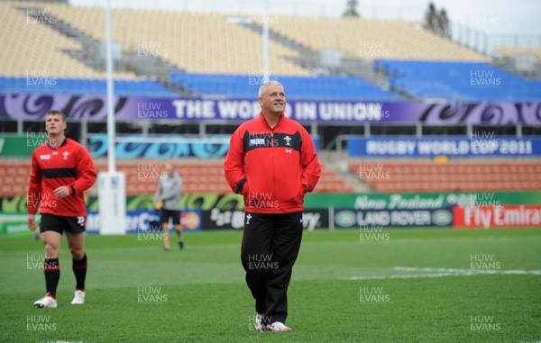 01.10.11 - Wales Rugby Captains Run - Head coach Warren Gatland during training. 