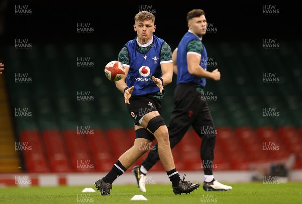 020224 - Wales Rugby Captains Run the day before the first 6 Nations game against Scotland - Alex Mann during training