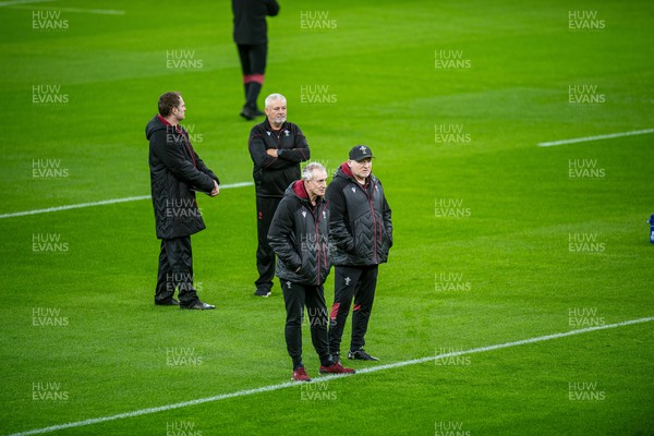 020224 - Rob Howley, Warren Gatland and Neil Jenkins at the Captain’s run on the eve of the opening Guinness Six Nations match against Scotland