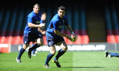 03.06.11 - Wales Rugby Captains Run - Stephen Jones during training. 