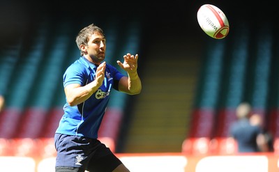 03.06.11 - Wales Rugby Captains Run - Gavin Henson during training. 