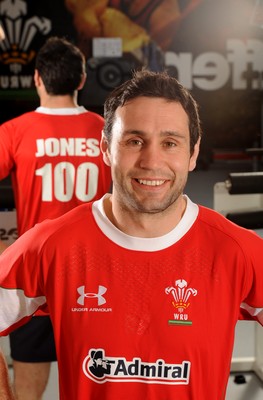 03.06.11 - WRU - Wales outside half Stephen Jones who will win his 100th Wales cap tomorrow against the Barbarians. 
