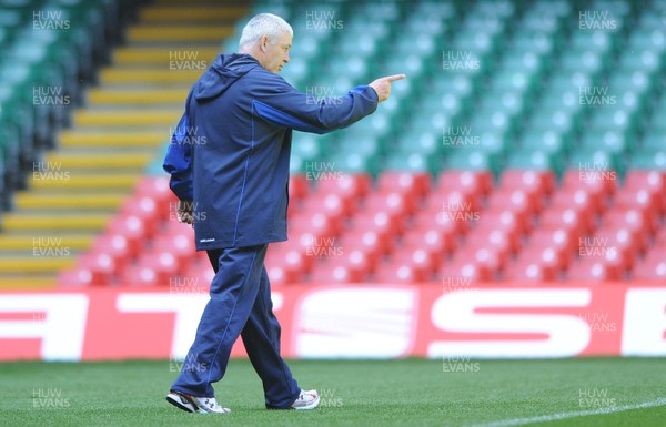 03.06.11 - Wales Rugby Captains Run - Wales head coach Warren Gatland during training. 