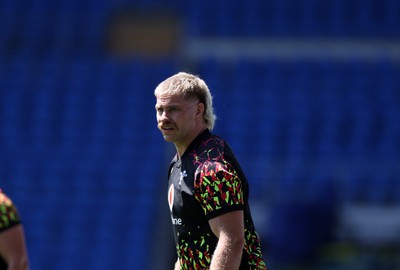 030726 - Wales Rugby Captains Run ahead of their first Nations Championship game against Fiji tomorrow in Cardiff - Aaron Wainwright during training