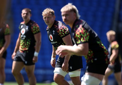 030726 - Wales Rugby Captains Run ahead of their first Nations Championship game against Fiji tomorrow in Cardiff - Jac Morgan during training