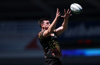 030726 - Wales Rugby Captains Run ahead of their first Nations Championship game against Fiji tomorrow in Cardiff - Adam Beard during training