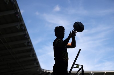 030726 - Wales Rugby Captains Run ahead of their first Nations Championship game against Fiji tomorrow in Cardiff - Teddy Williams during training