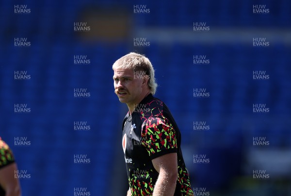 030726 - Wales Rugby Captains Run ahead of their first Nations Championship game against Fiji tomorrow in Cardiff - Aaron Wainwright during training