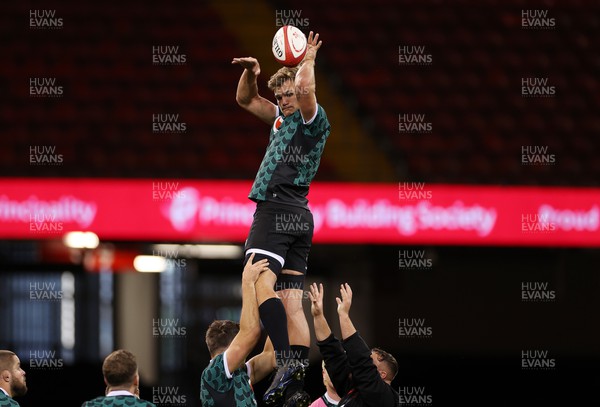 031123 - Wales Rugby Captains Run before their game against the Barbarians tomorrow - Taine Plumtree during training