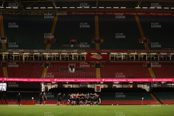 031123 - Wales Rugby Captains Run before their game against the Barbarians tomorrow - Wales team huddle