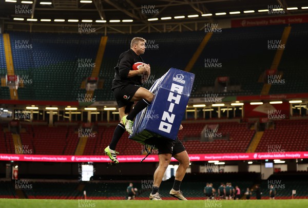031123 - Wales Rugby Captains Run before their game against the Barbarians tomorrow - Leigh Halfpenny during training