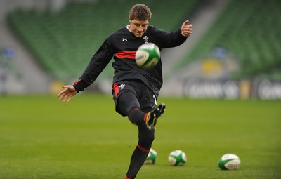 04.02.12 - Wales Rugby Captains Run -.Rhys Priestland kicks during training..