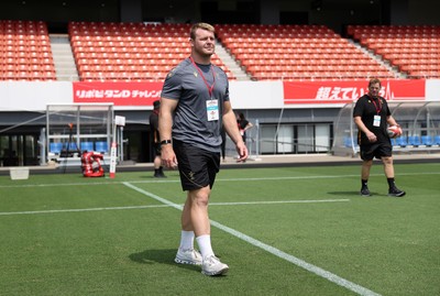 040725 - Wales Rugby Captains Run at Mikuni World Stadium ahead of the game against Japan - Dewi Lake
