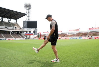 040725 - Wales Rugby Captains Run at Mikuni World Stadium ahead of the game against Japan - Josh Adams