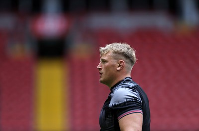 040823 - Wales Captains Run ahead of their first Rugby World Cup warm up game against England - Jac Morgan during training