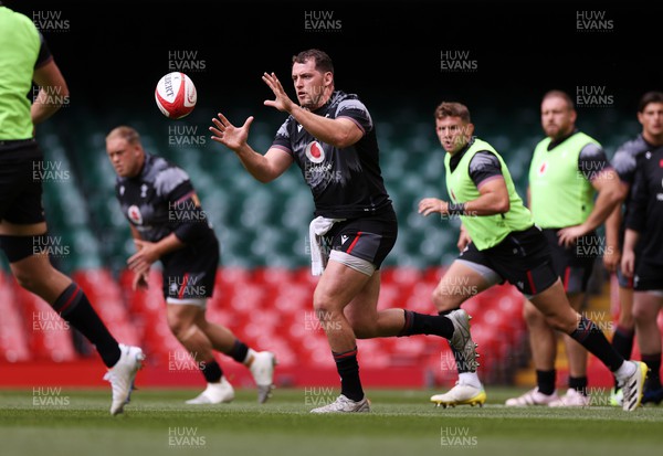040823 - Wales Captains Run ahead of their first Rugby World Cup warm up game against England - Ryan Elias during training