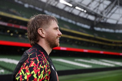 050326 - Wales Rugby Captains Run ahead of their Six Nations game against Ireland tomorrow evening - Aaron Wainwright during training