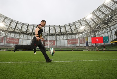 050326 - Wales Rugby Captains Run ahead of their Six Nations game against Ireland tomorrow evening - Jarrod Evans during training