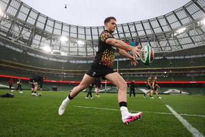 050326 - Wales Rugby Captains Run ahead of their Six Nations game against Ireland tomorrow evening - Kieran Hardy during training