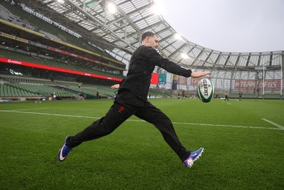 050326 - Wales Rugby Captains Run ahead of their Six Nations game against Ireland tomorrow evening - Tomos Williams during training