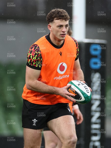 050326 - Wales Rugby Captains Run ahead of their Six Nations game against Ireland tomorrow evening - Louie Hennessey during training