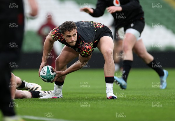 050326 - Wales Rugby Captains Run ahead of their Six Nations game against Ireland tomorrow evening - Kieran Hardy during training