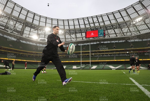 050326 - Wales Rugby Captains Run ahead of their Six Nations game against Ireland tomorrow evening - Tomos Williams during training