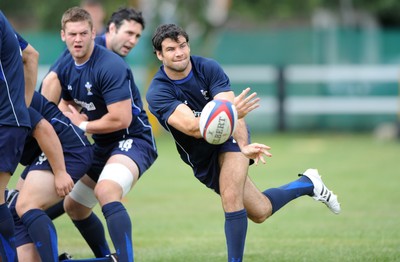 05.08.11 - Wales Rugby Captains Run - Mike Phillips during training. 