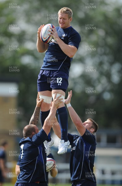 05.08.11 - Wales Rugby Captains Run - Bradley Davies during training. 