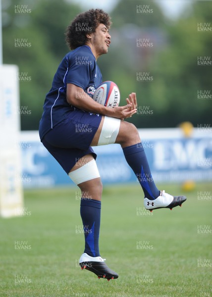 05.08.11 - Wales Rugby Captains Run - Toby Faletau during training. 