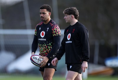 060226 - Wales Rugby Captains Run ahead of their first Six Nations game against England - Ben Thomas and Dan Edwards during training