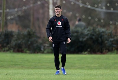 060226 - Wales Rugby Captains Run ahead of their first Six Nations game against England - Louis Rees-Zammit during training