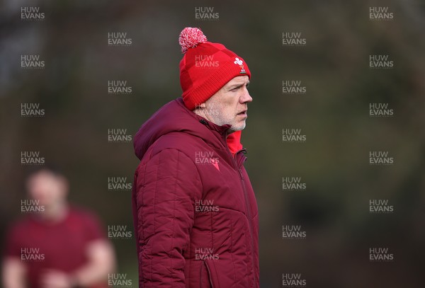 060226 - Wales Rugby Captains Run ahead of their first Six Nations game against England - Steve Tandy, Head Coach during training