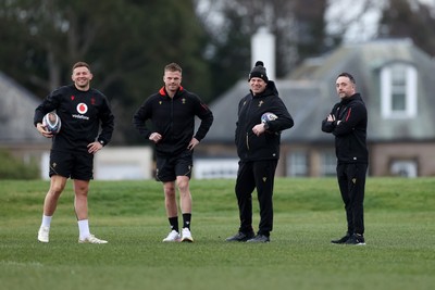 070325 - Wales Rugby Captains Run ahead of their 6 Nations game against Scotland tomorrow - Elliot Dee, Gareth Anscombe, T Rhys Thomas and Matt Sherratt, Head Coach during training