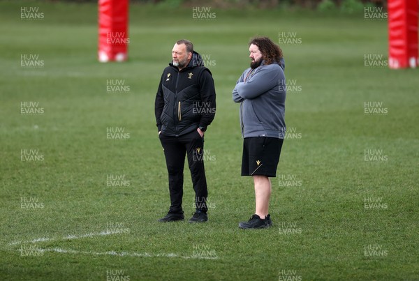 070325 - Wales Rugby Captains Run ahead of their 6 Nations game against Scotland tomorrow - Jonathan Humphreys, Forwards Coach and Adam Jones, Scrum Coach during training